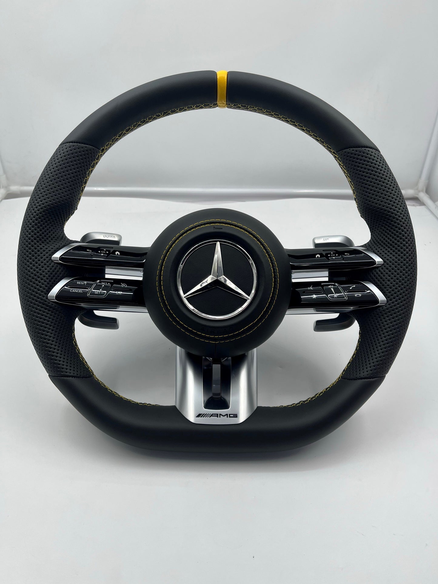 Mercedes AMG  Komplett Sportlenkrad Leder oder Alcantara 223 Modell